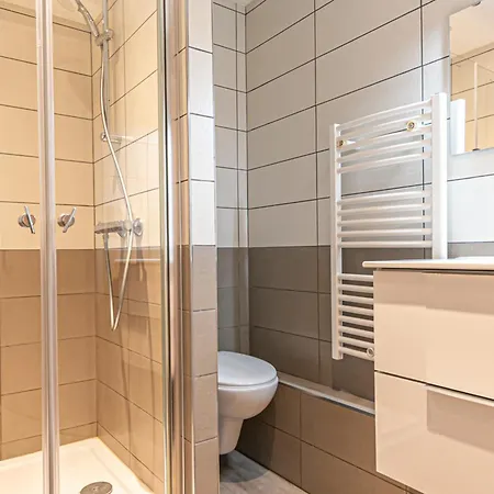 Appartement Renove Pour 8 Pers, Quartier Calme, - Fr-1-508b-20 *